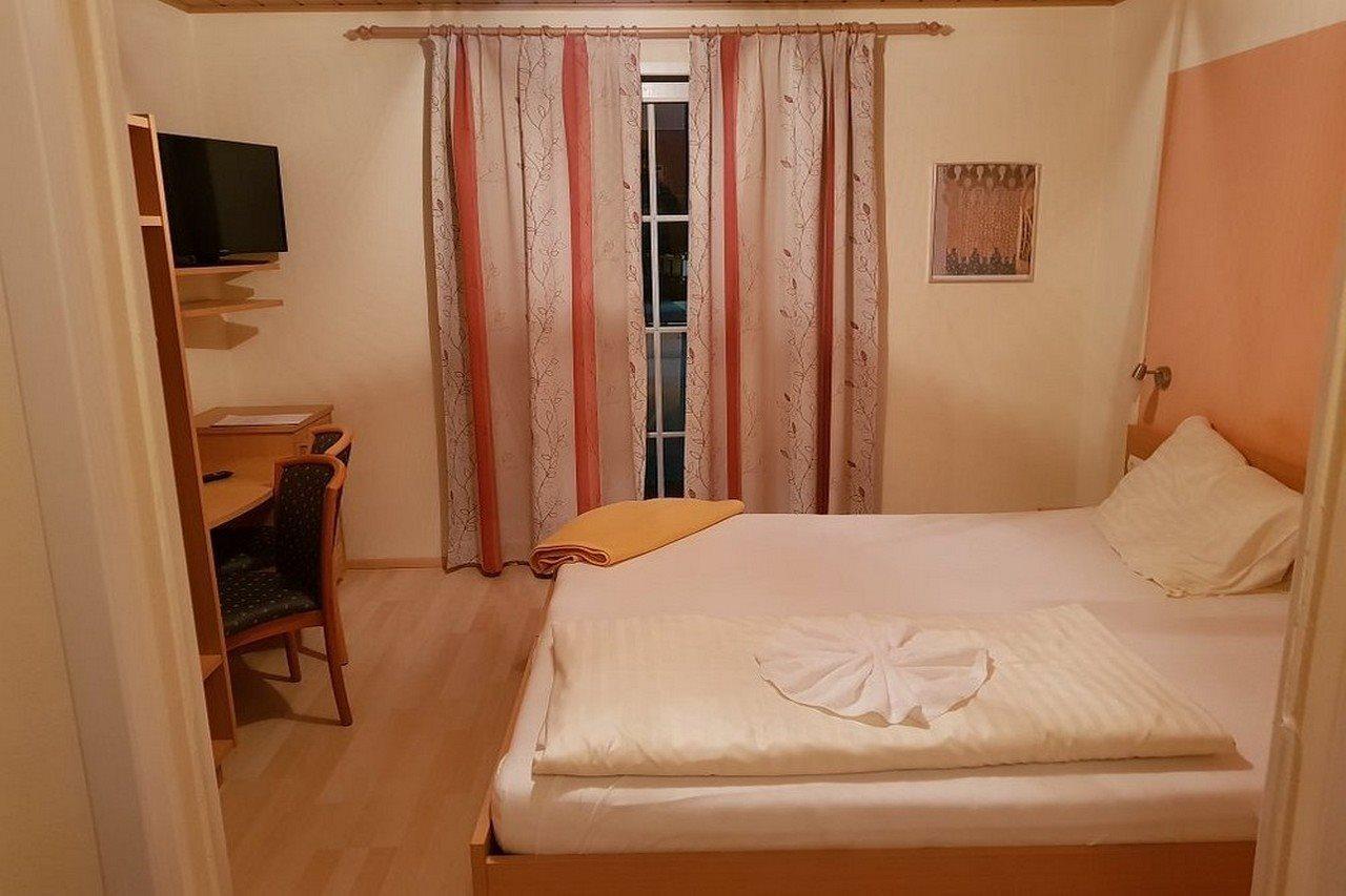 Gasthof Zur Post Ossiach Luaran gambar